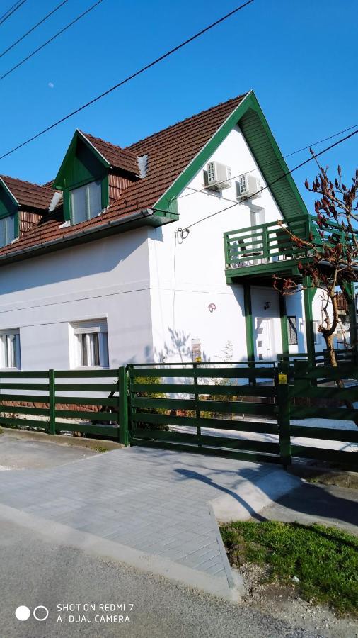 Bamboo Apartman Siófok Exterior foto