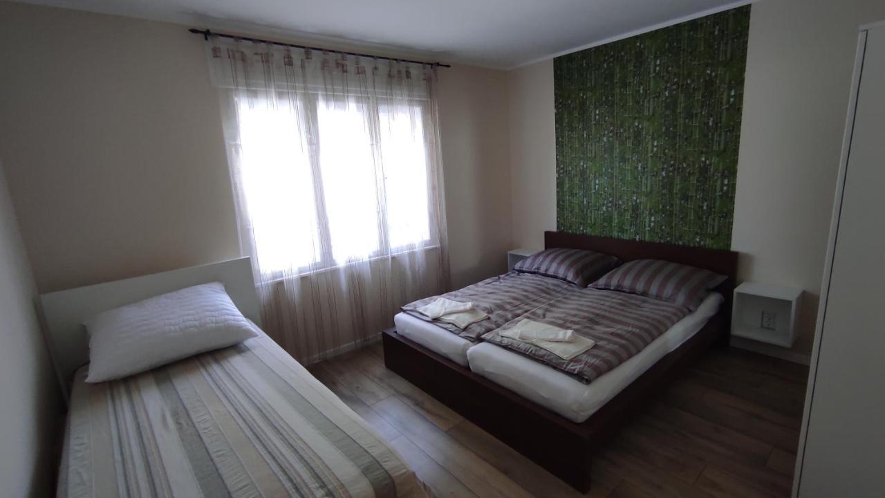 Bamboo Apartman Siófok Exterior foto
