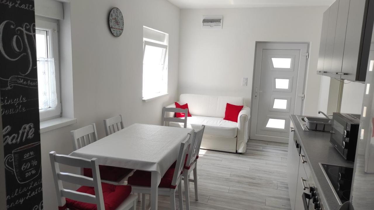Bamboo Apartman Siófok Exterior foto